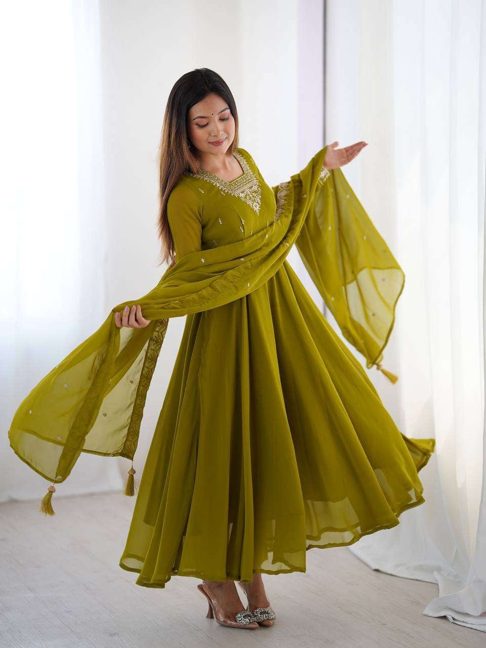 Womens Crunchy Silk Anarkali Kurti with Pant & Dupatta Set - Image 4